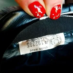 Dior | Accessories | 6s Miss Dior By Christian Dior Fur Tam  display picture 2